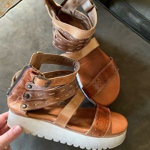 Bedstu platform sandals